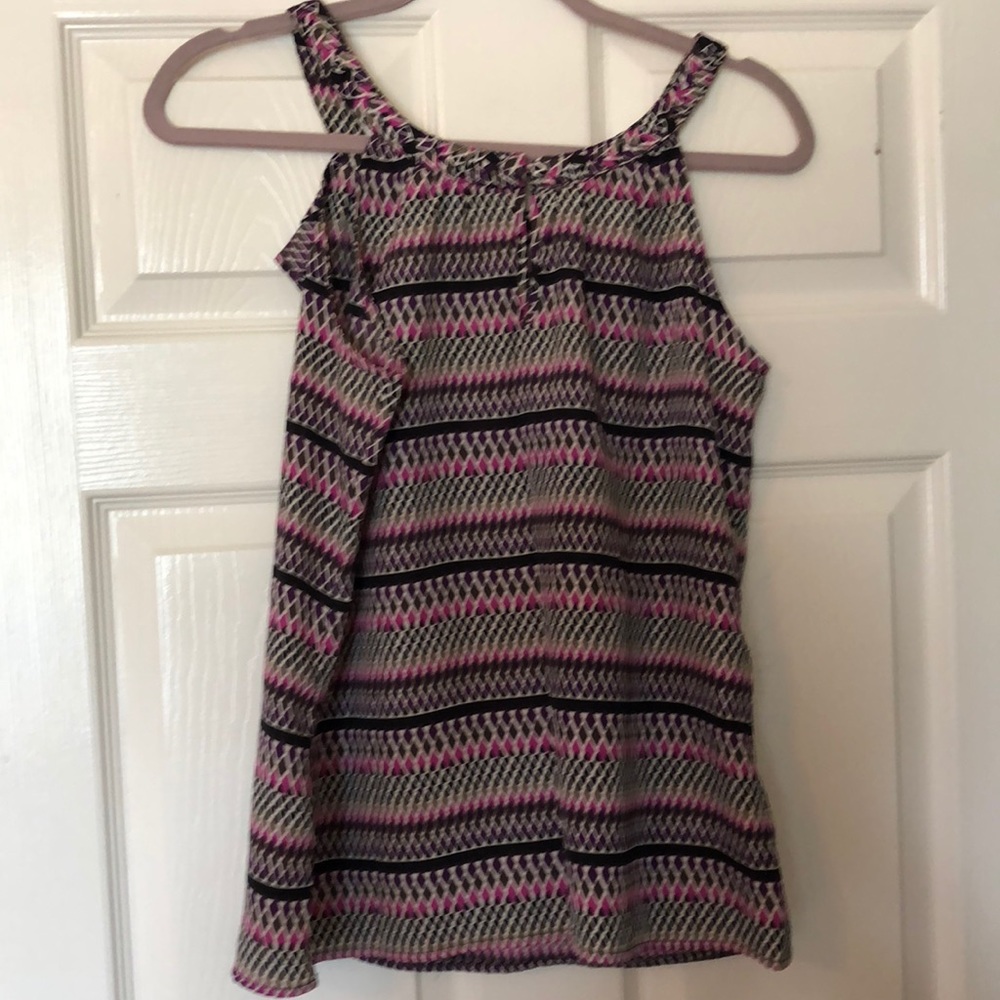 Top - Picture 2 of 4